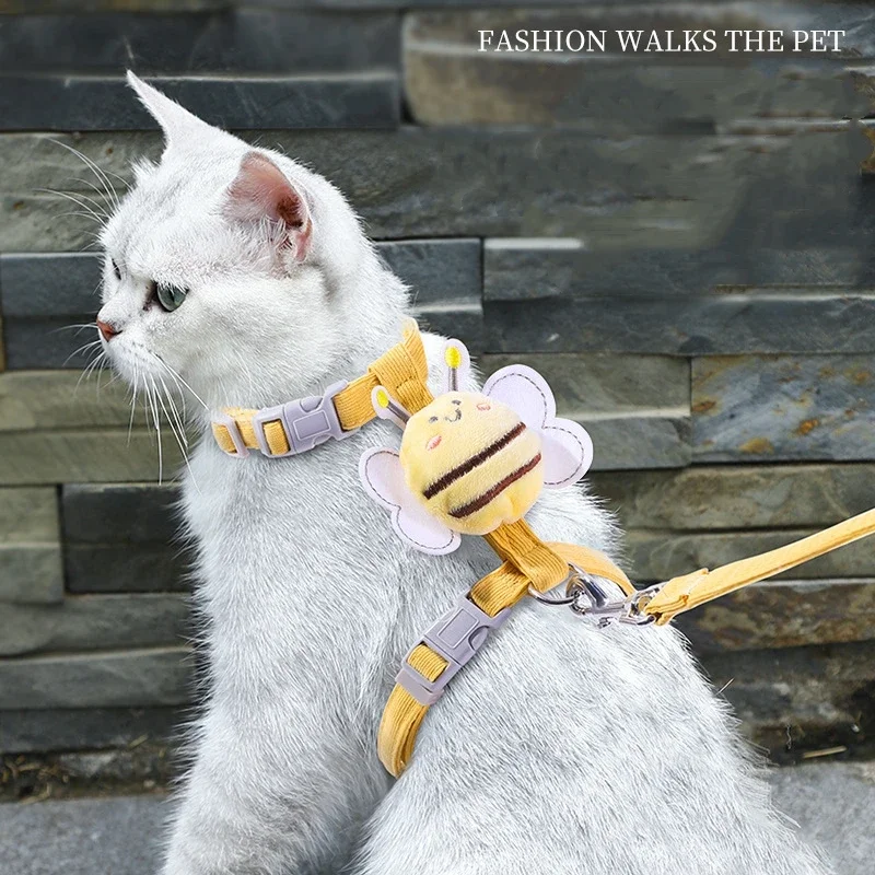 Se16954a7bb804accb3fbd6cc60185498f.webp Cat Harness Leash Collar Set Adjustable Cartoon Bee Double Layer Dog Harness for Small Medium Pet Collar Leash Outdoor Walking - Image 1